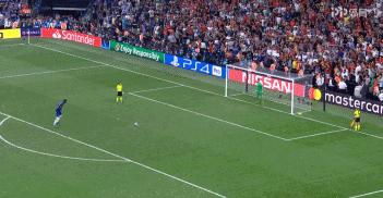 又逆转+点球!14年后再临福地利物浦夺冠克洛普笑了:该英超了吧?