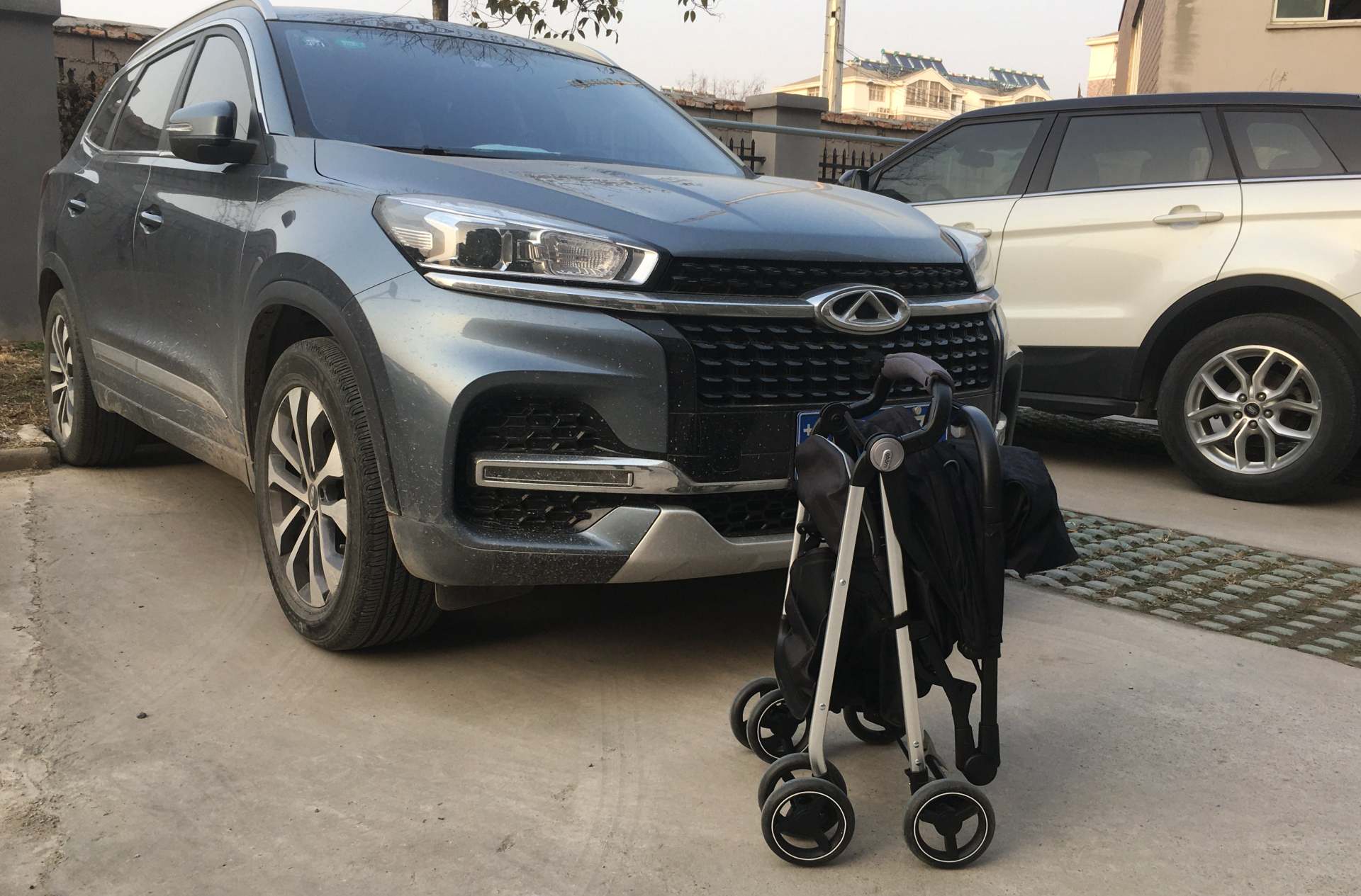 盘点那些好用的车载用品,老车必备七款实用汽车用品