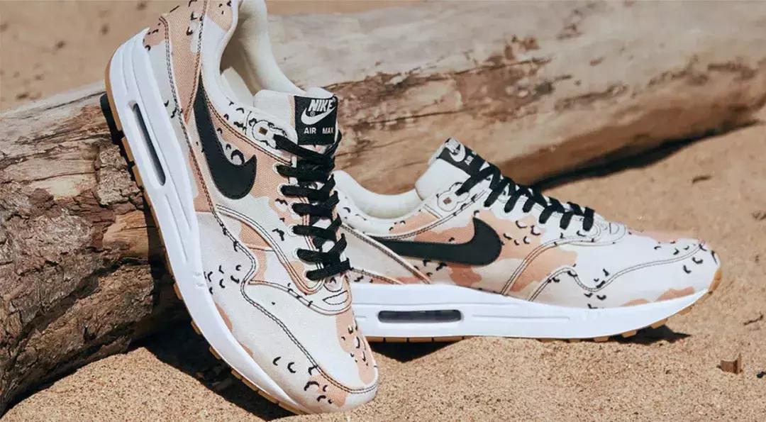 军事迷彩风格,现在的迷彩和星空迷彩相比