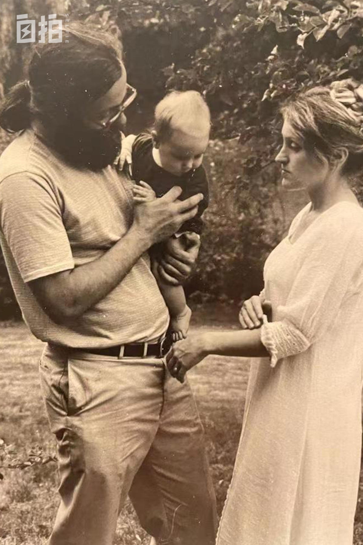 我叫曹操,美国人,娶北京姑娘、学中国文化,现在变成了北京大爷