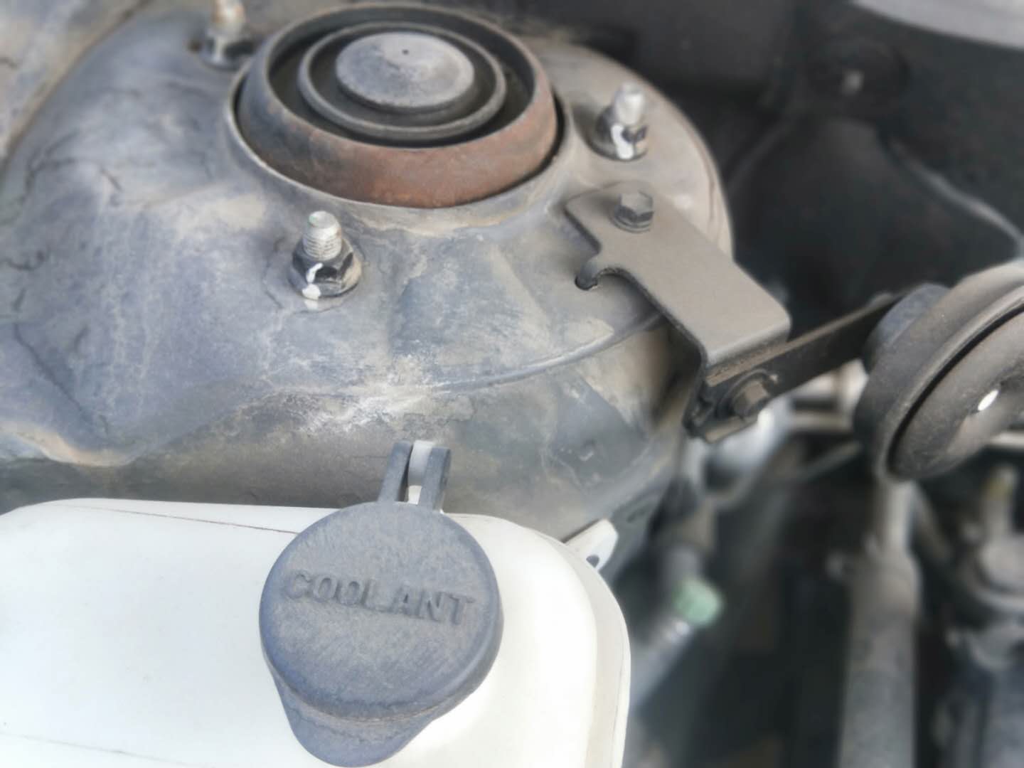 8年2万公里二手车,二手08款自动悦动1.8多少钱