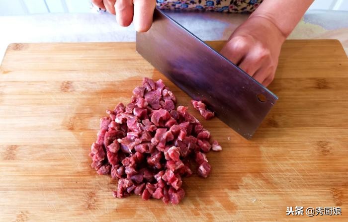 牛肉香菇酱不放生姜怎么做好吃,牛肉香菇酱怎么做好吃又简单