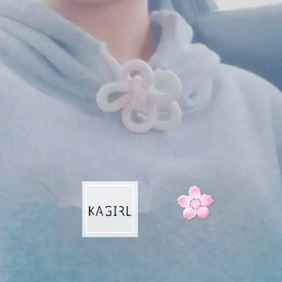 风衣的肩带介绍,风衣的肩带扣是干嘛用的