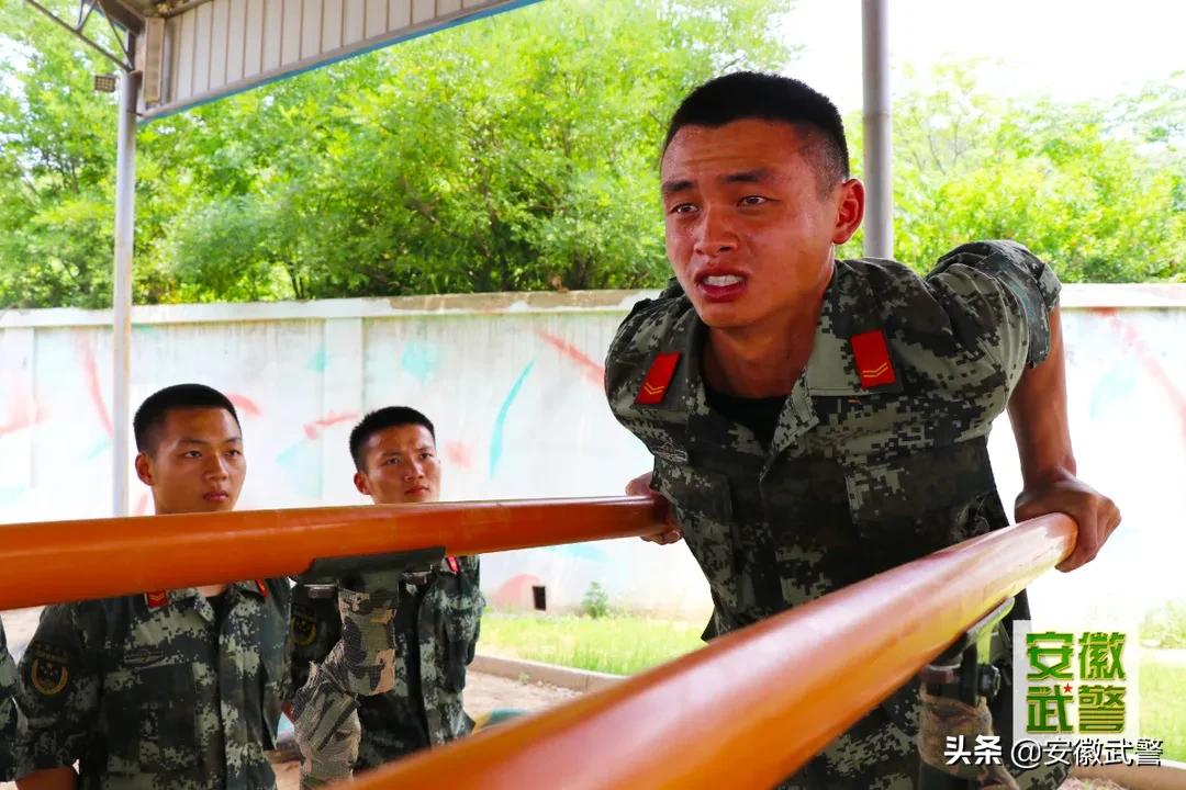 “燃值”飙升!直击夏日练兵场