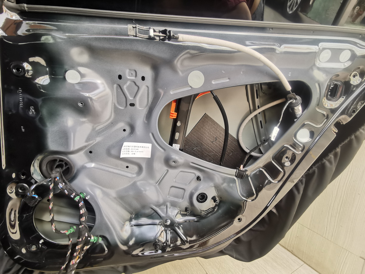 大众迈腾汽车音响隔音改装,大众迈腾加强了吗