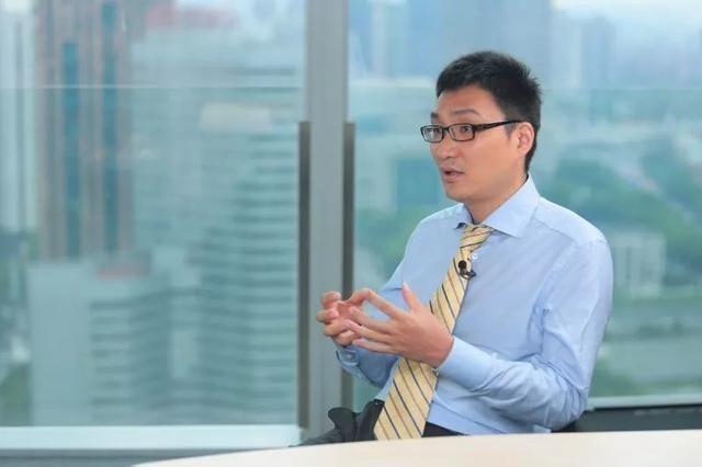 上海首富黄峥功成身退,拼多多黄峥功成身退成商界传奇