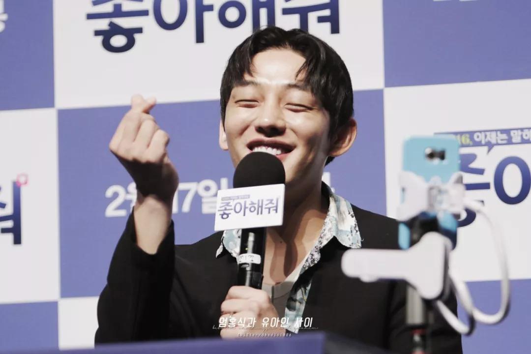 他是燃烧的戏疯子，更是进击戛纳的男神