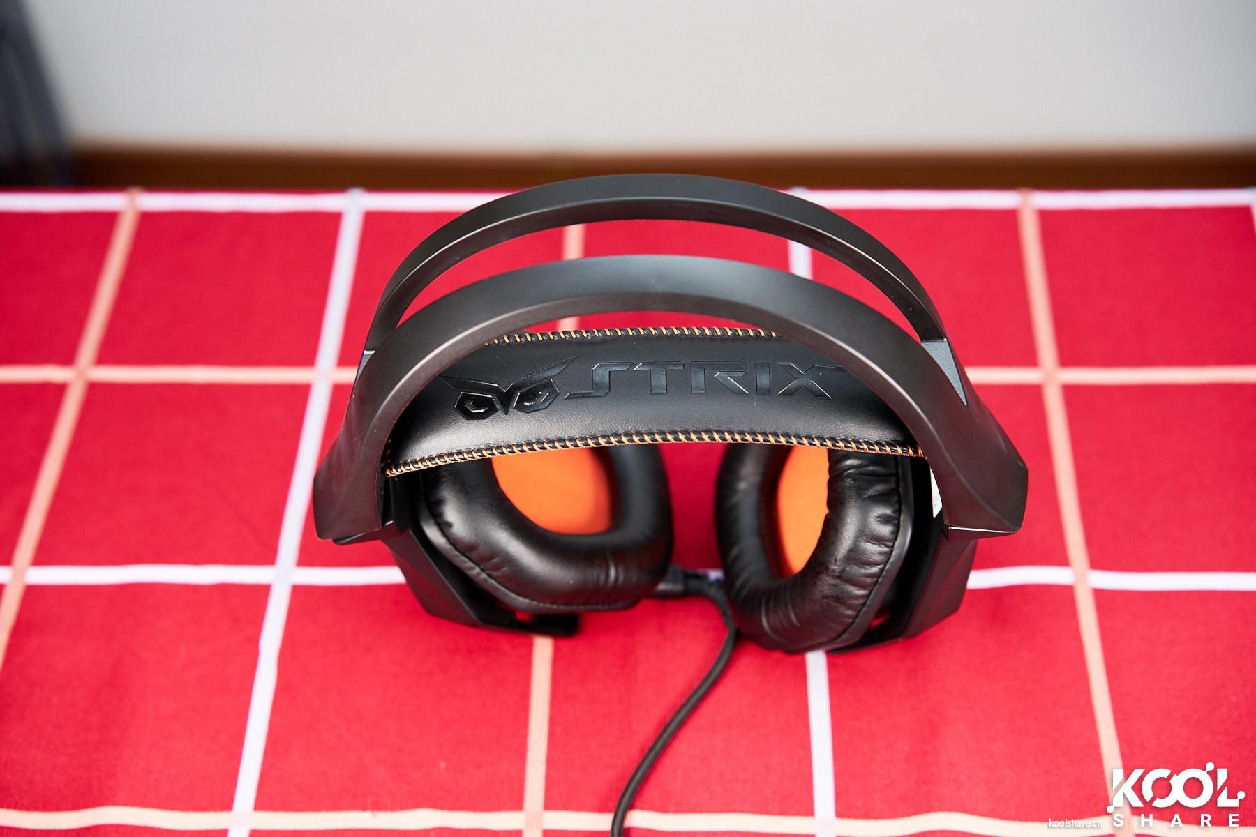 猛禽strix7.1耳机测评,华硕猛禽和金士顿黑鹰