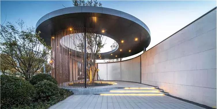 当景观遇上设计,当景观植物遇见灯光