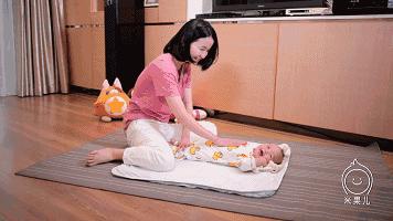 攒肚子抚触操,宝宝消化不良腹部抚触