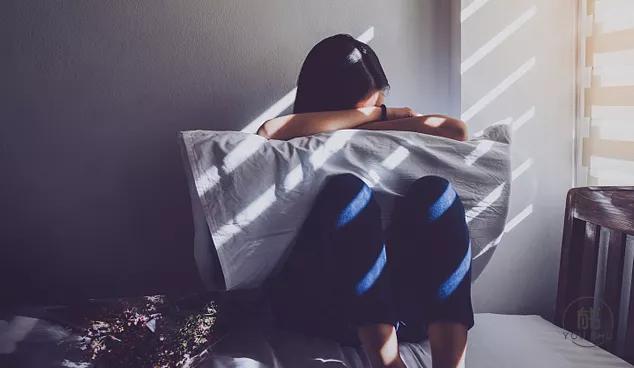 最好的生活就是不去讨好别人,最好的余生不亏欠别人不委屈自己