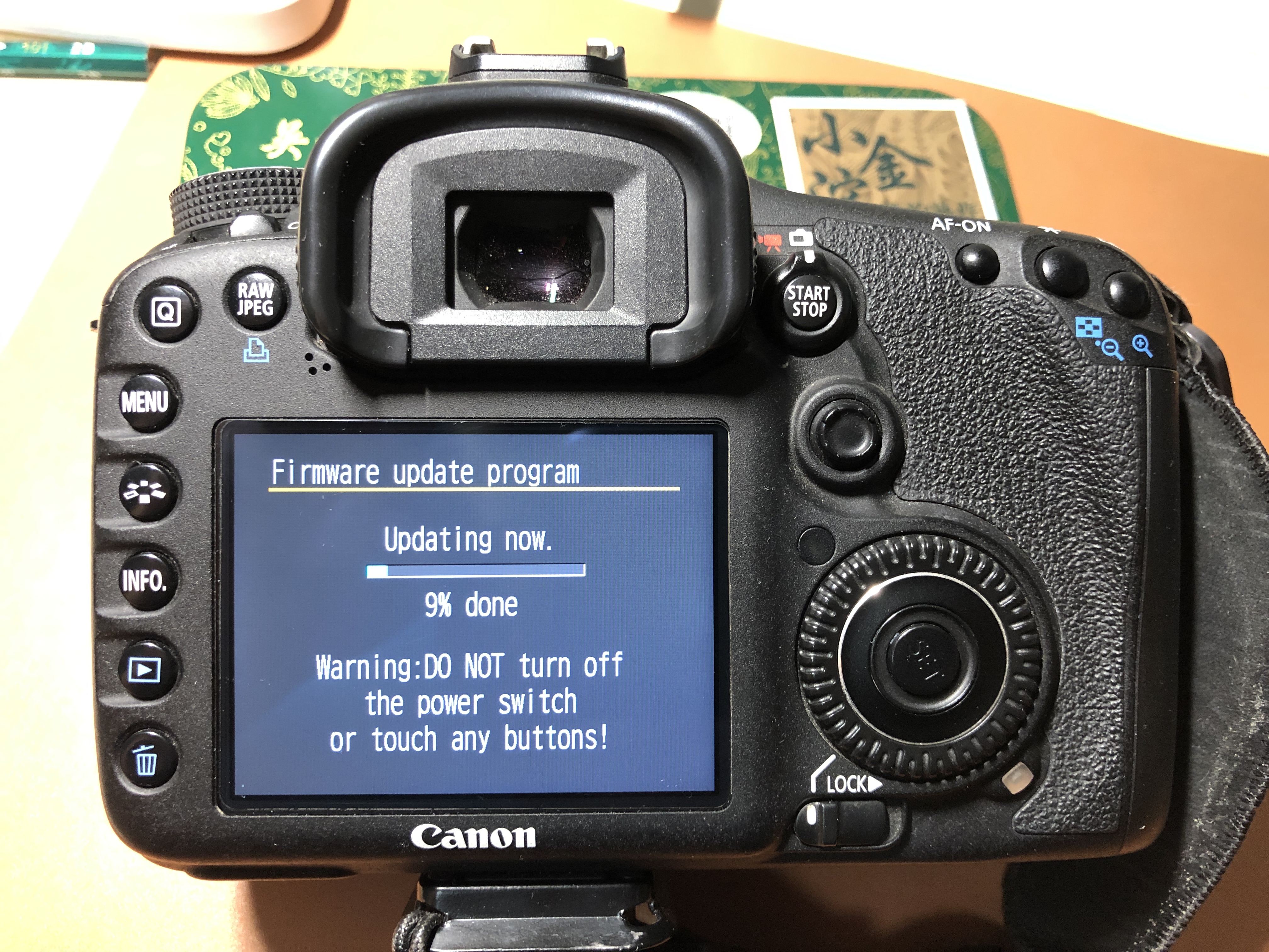 佳能eos7d直播固件升级,佳能eos7d新手入门图解