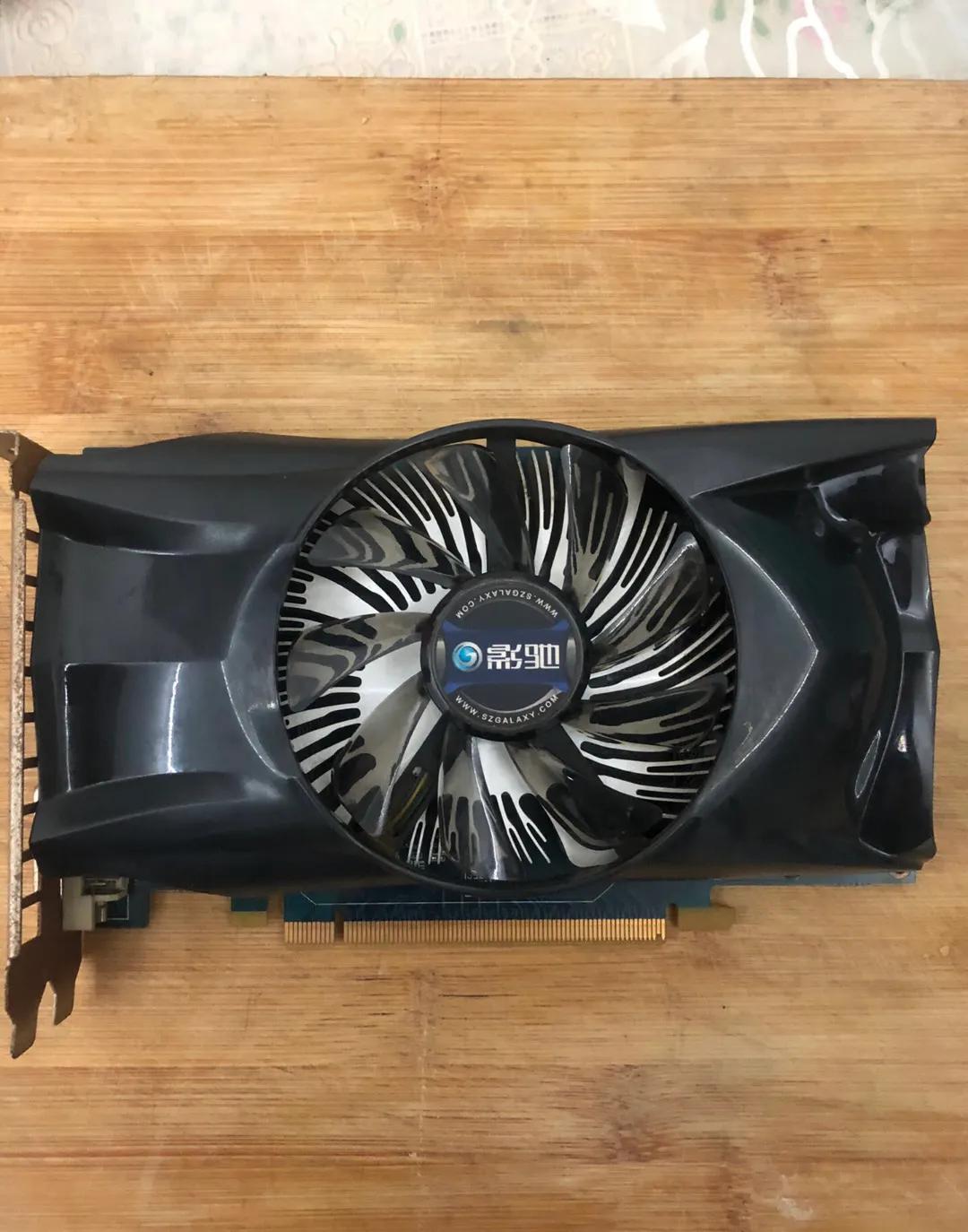 玩lol性价比高的主机,400块电脑主机玩lol