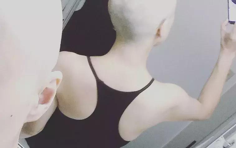 日本美女拔头发,日本美女服装秀