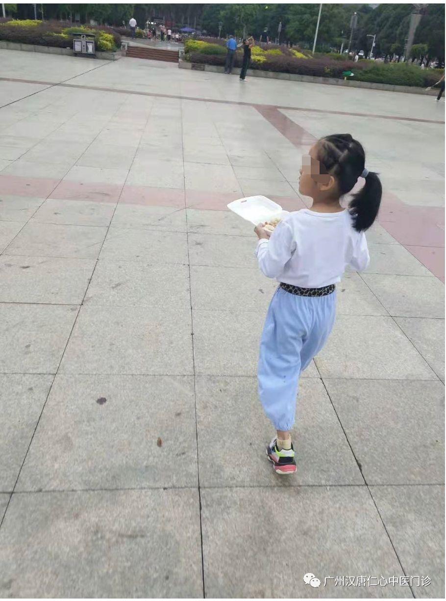 我女儿过敏性紫癜几年了不见好,怎么能确诊为过敏性紫癜