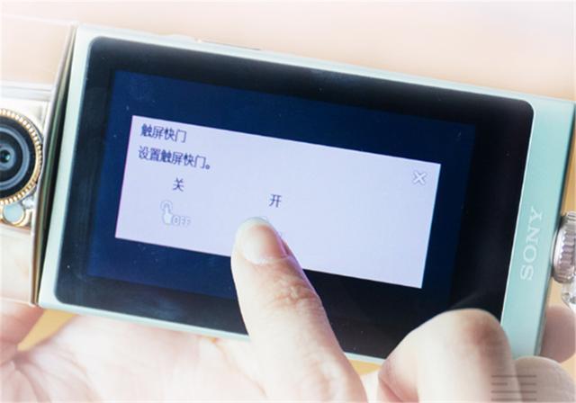 索尼高颜值复古相机,现在最值得入手的索尼相机