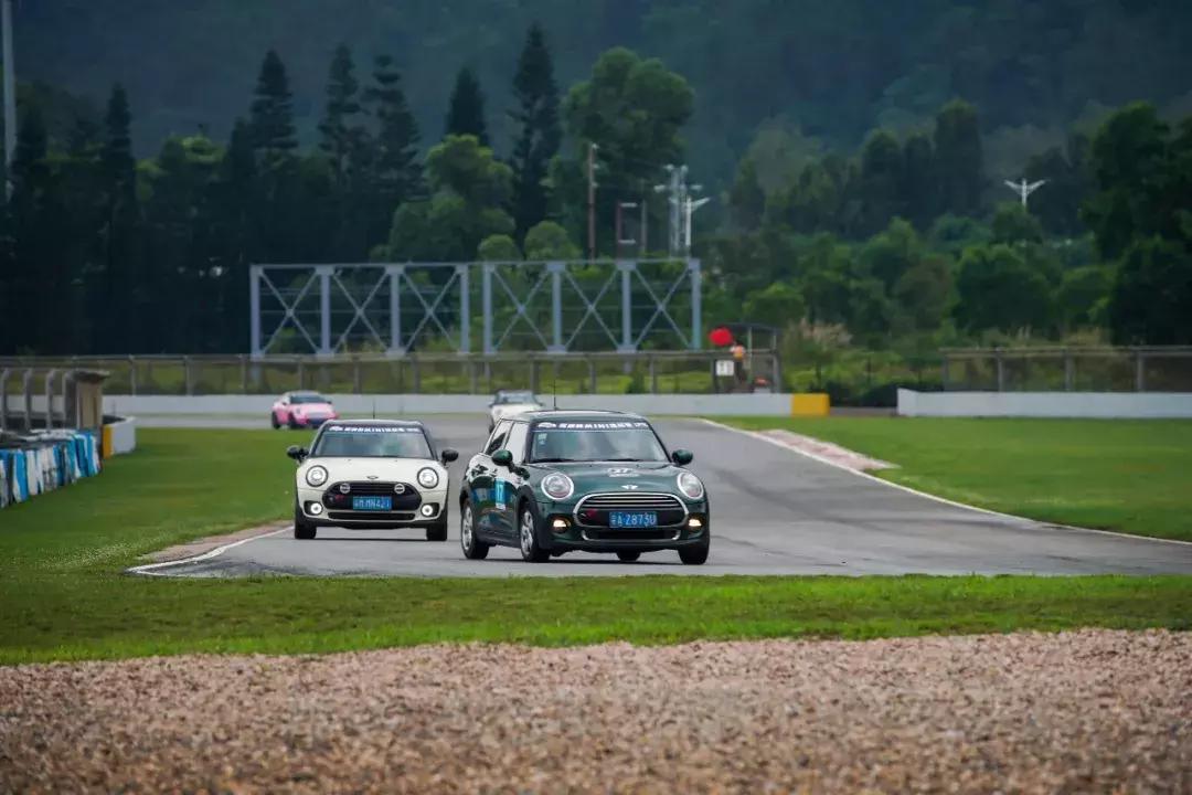 为了这场比赛，我买了一台MINI！