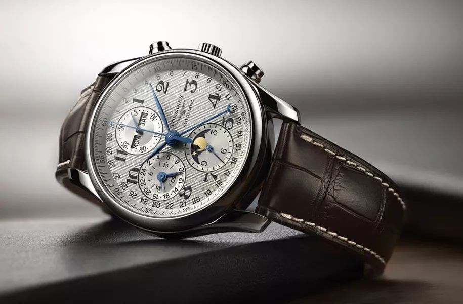 浪琴名匠适合月薪多少,戴浪琴名匠月收入