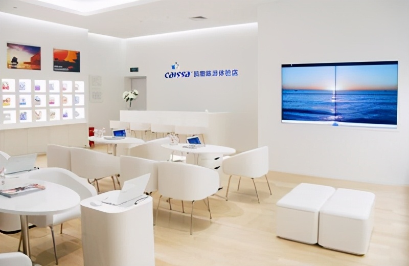 消失的旅游门店，合并的冤家对手