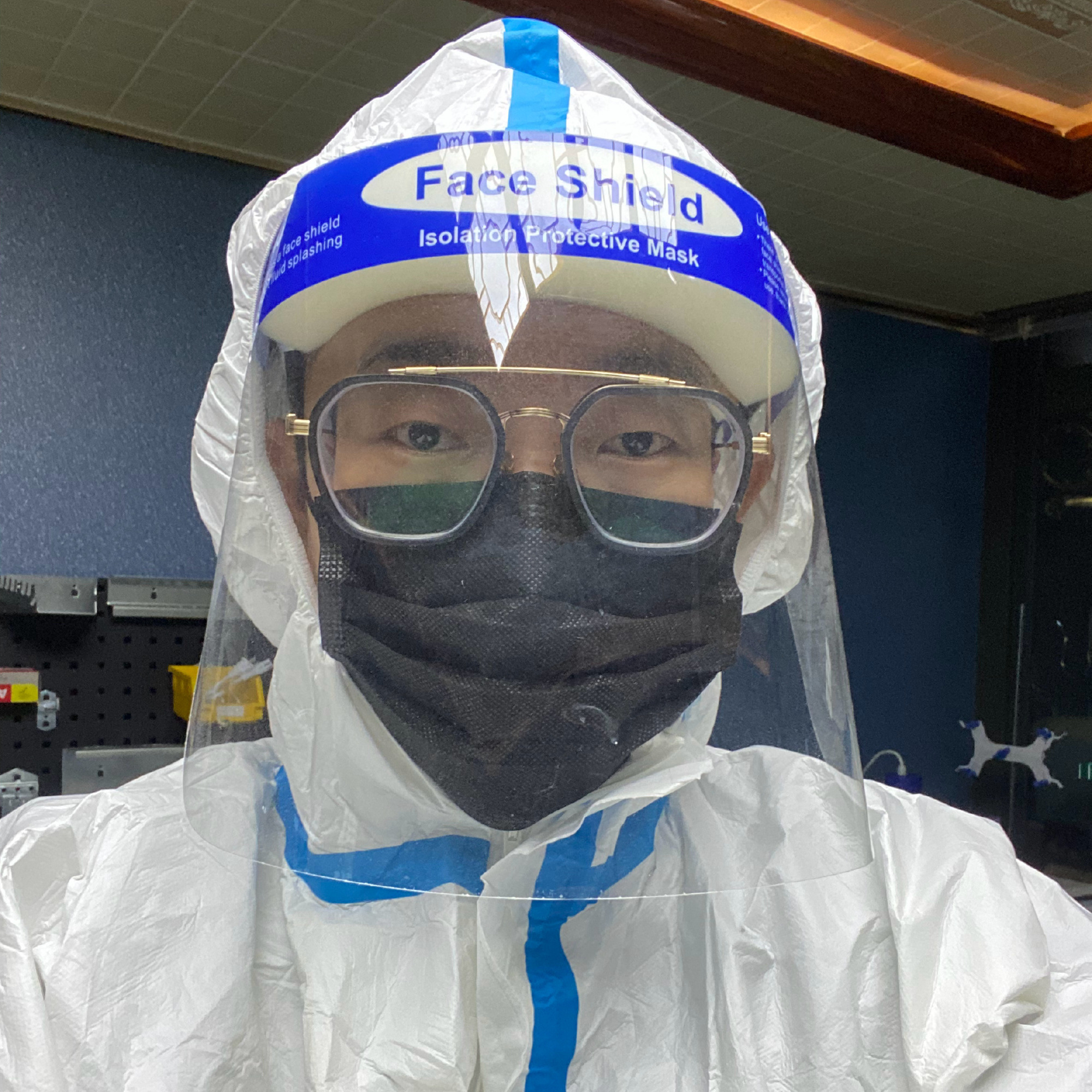 罕见病父亲自研药救孩子,孩子罕见病父亲为其制作药物