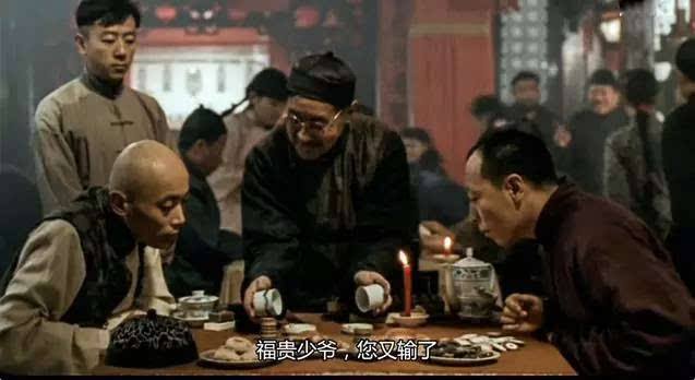 余华活着中的生存意识,余华活着里面对于苦难的描写