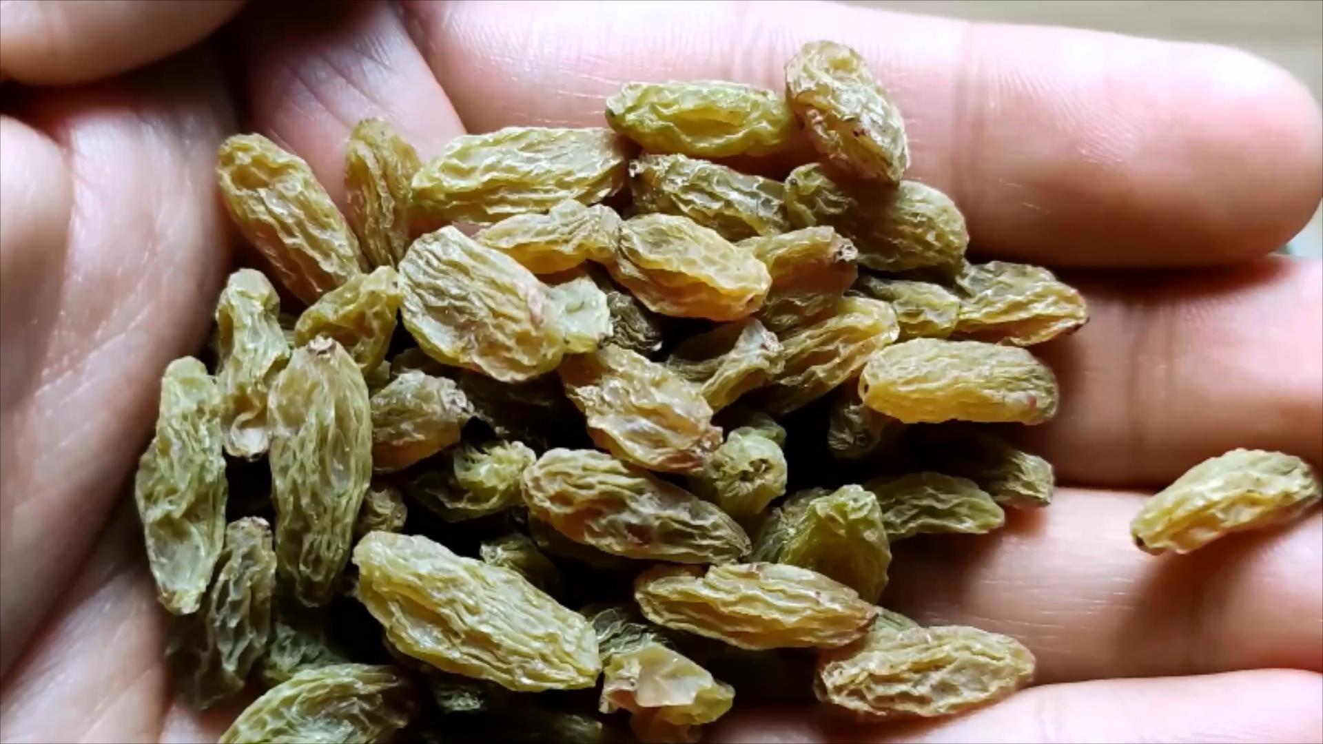 硫磺熏的葡萄干如何吃才健康,硫磺熏葡萄干怎么检测