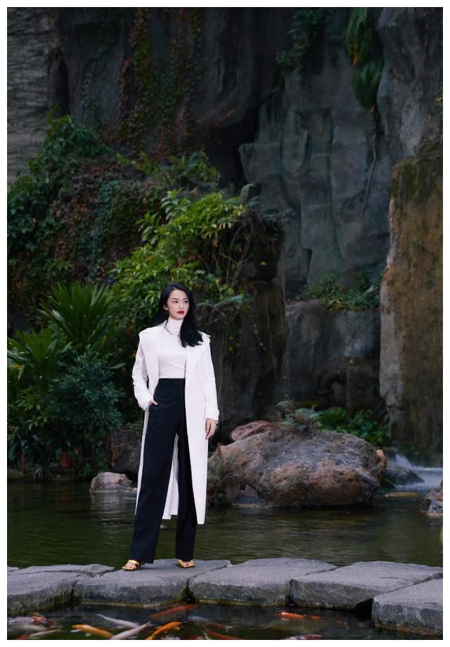 因武林外传走红后结束7年婚姻,嫁给摄影师,如今姚晨过得怎么样