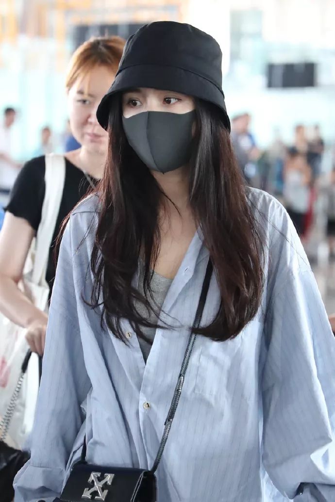 杨幂同款网纱防晒打底衫,杨幂黑网纱打底衫