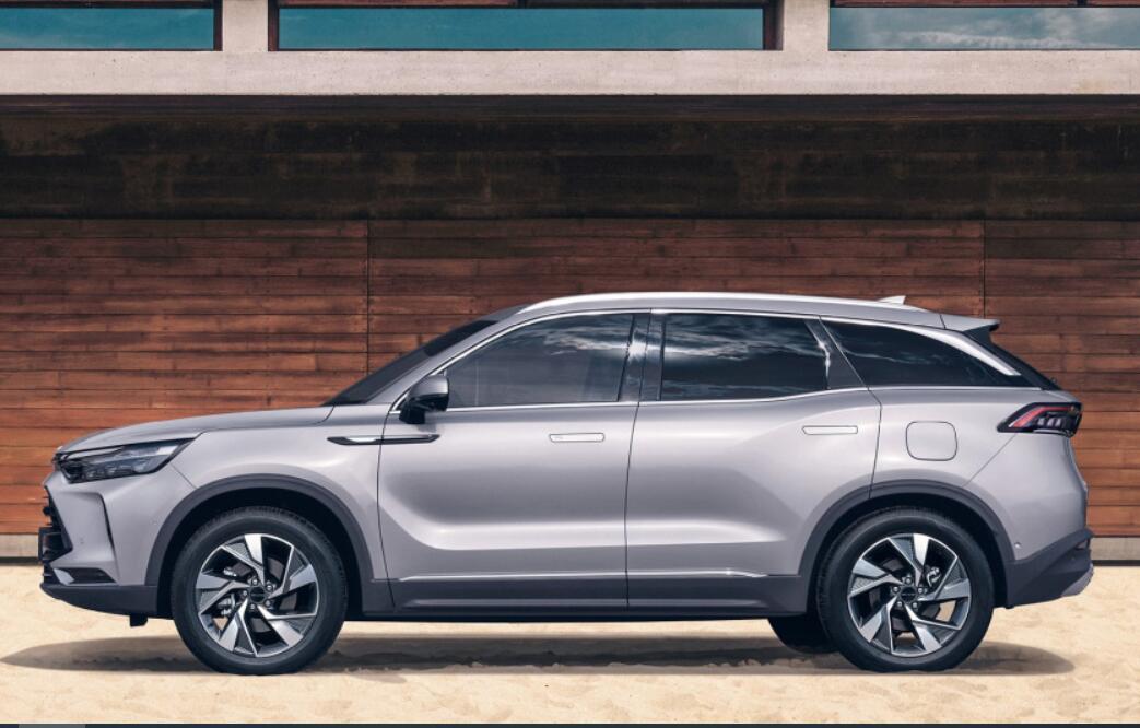 北京x72018款车主真实感受,最漂亮国产suv北京x7