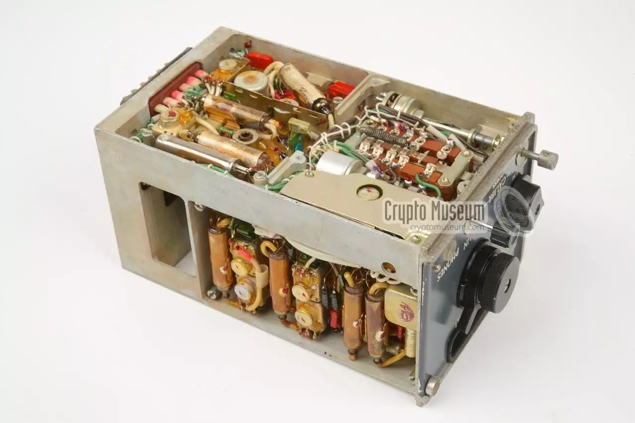 苏联r133接收机,二战最好的短波接收机