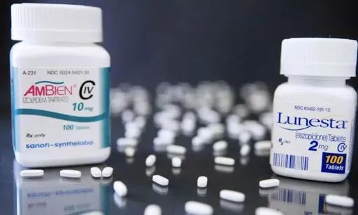 美国“*眠药安**丧尸”出没，杀人放火无所不做，睡醒全然不知