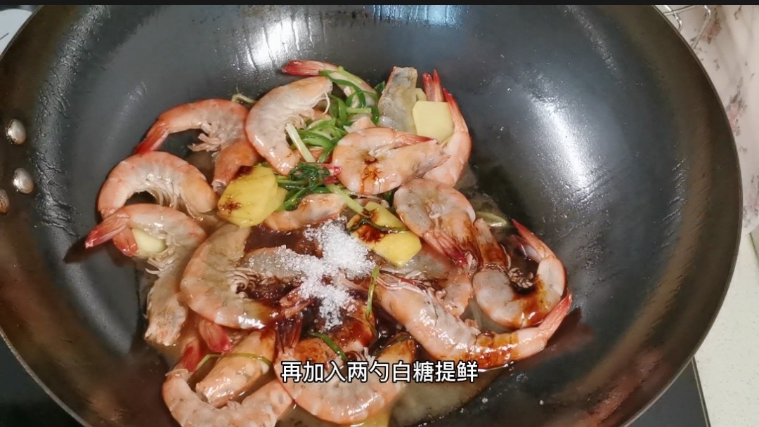 死掉的小河虾太小怎么清理干净,小河虾捞出之后先怎么处理能吃