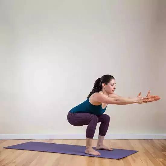 头倒立需要哪里的力量,头倒立就是起不来