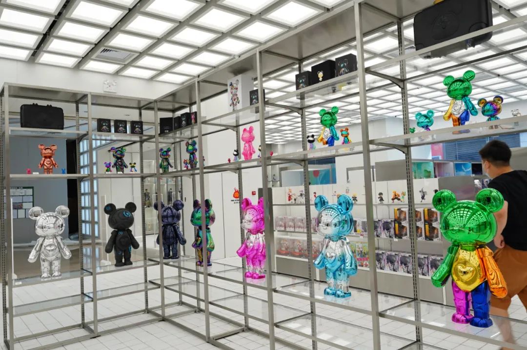 x11潮玩店创始人,x11旗舰贵阳