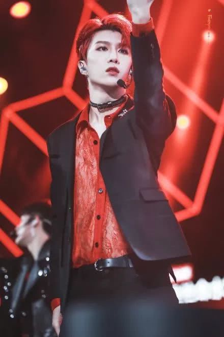 染完浅色系的头发，毛躁的你需要这篇攻略来做头发保养