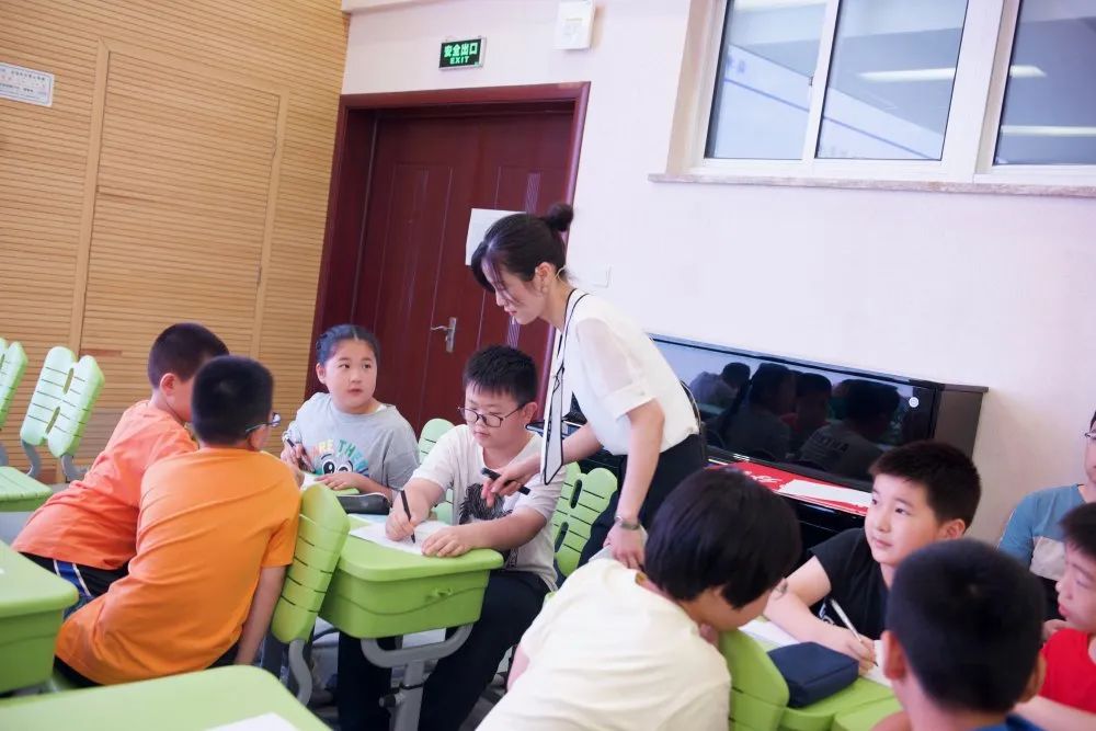 南通市通州区实验小学校园文化,三尺讲台展芳华教师风采