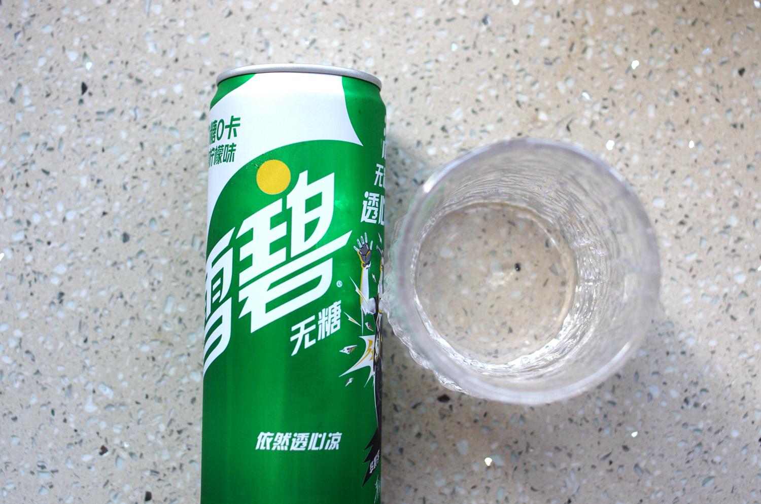 不管春夏秋冬就是喜欢喝凉饮料,夏季无糖碳酸饮料