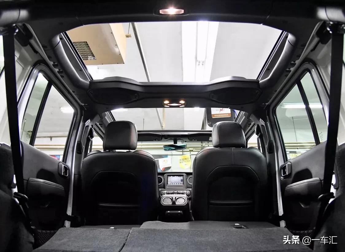 jeepwrangler牧马人2.8td2015,jeep牧马人绿色敞篷