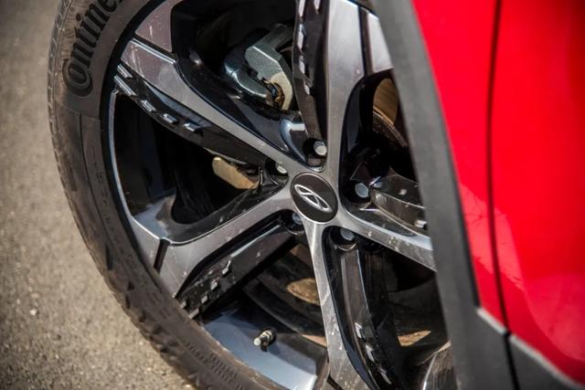 瑞虎7和瑞虎8车身强度哪个好,瑞虎8和瑞虎7哪个省油