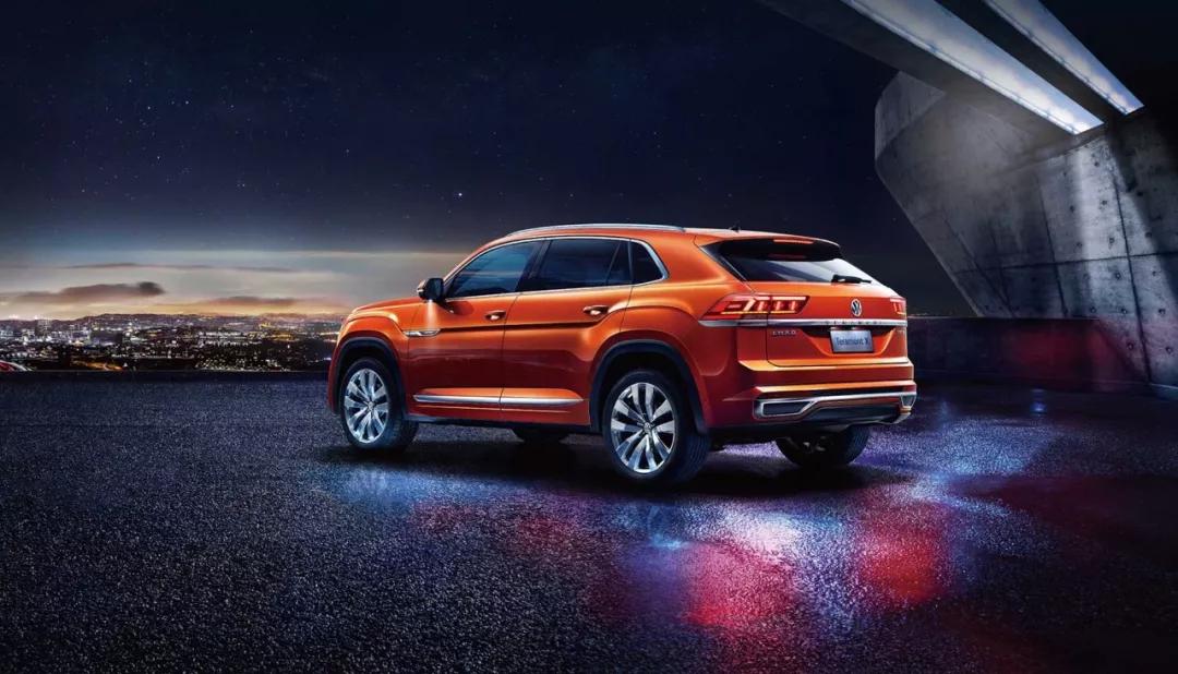 汽车电瓶续命大法其实很简单,一招简单知道汽车电瓶亏不亏