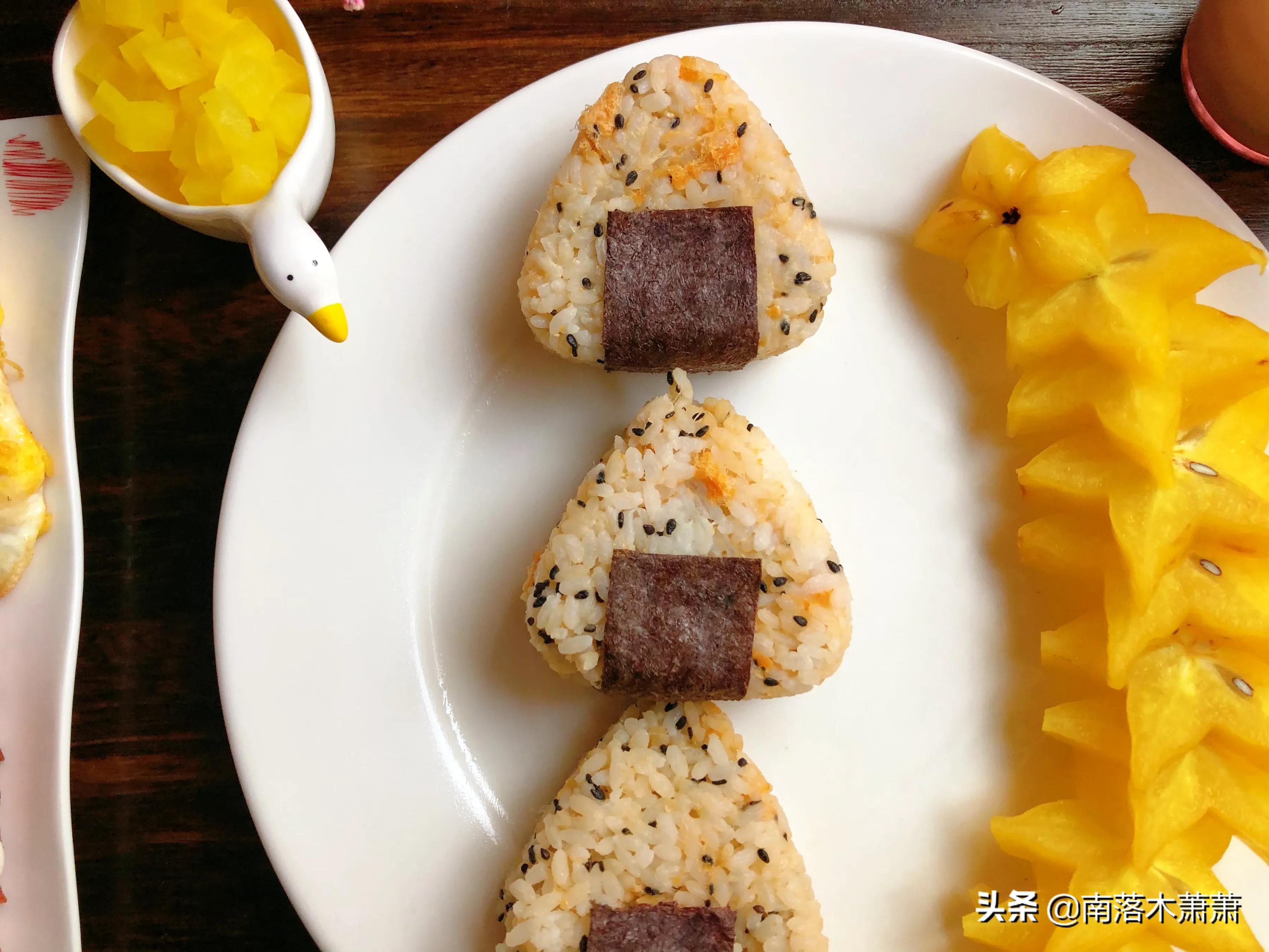 我的早餐日记小笼包,我的早餐日记三明治