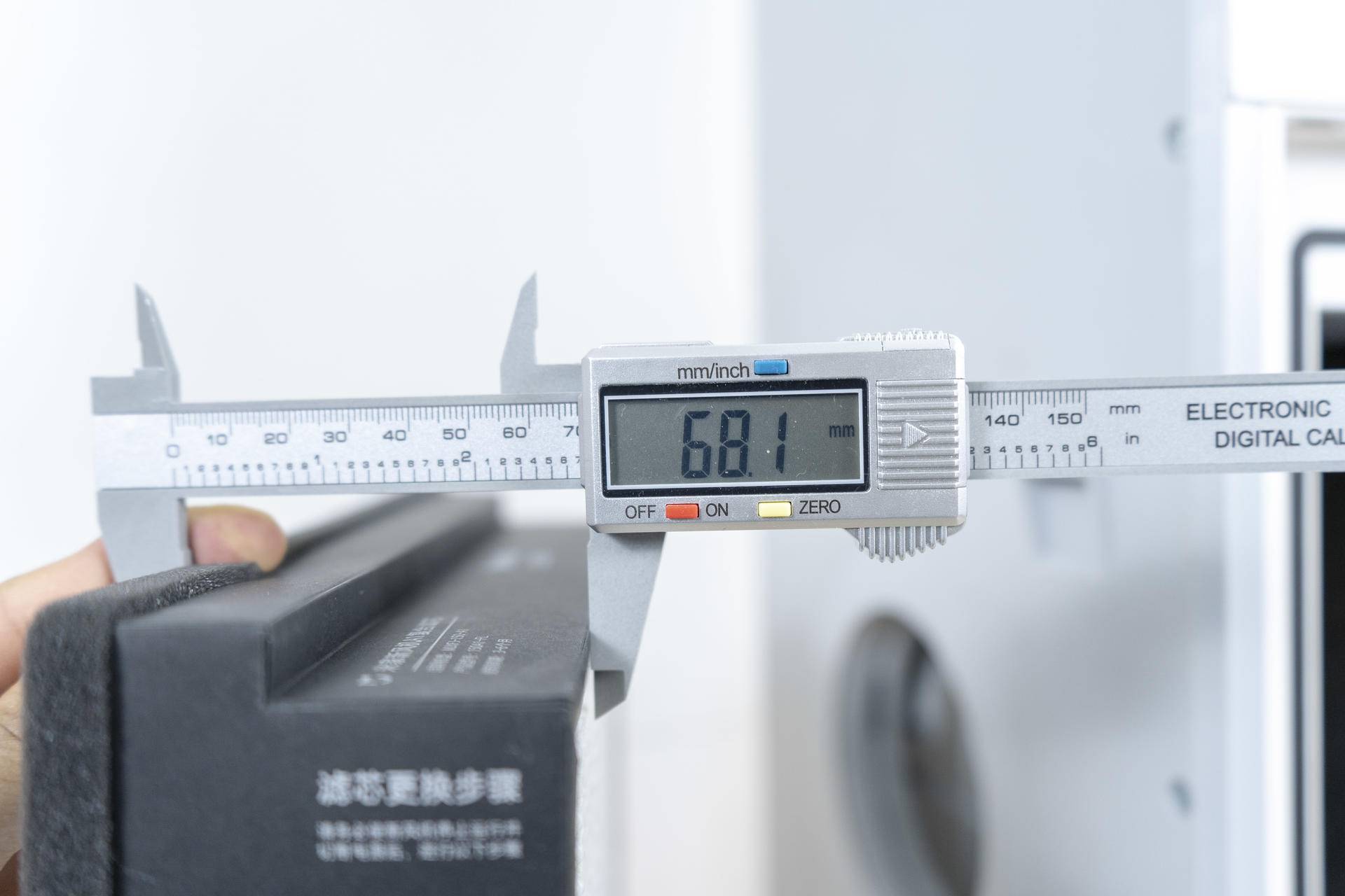 细分产品线还是市场需求——小米A1新风机，我们拆个透彻操作