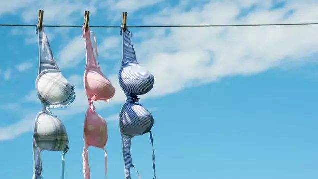 内衣长黑色霉点该怎么清洗,内衣内裤用什么消毒液清洗