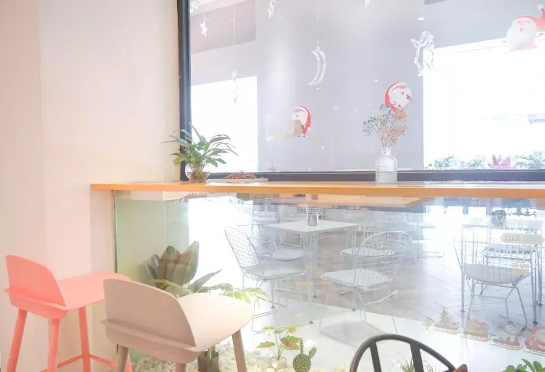 拥有台式小清新的茶饮咖啡结合所,很多人都点这杯……