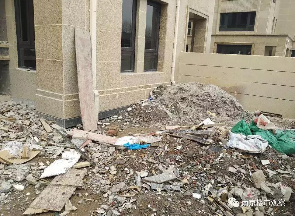 10盘迎来交付大考，实景谍照流出！这品质…