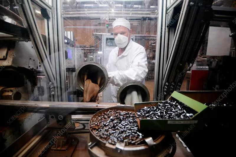 为什么别的国家研究不出核武器,现在有几个国家可以造核武器