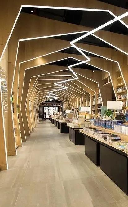 龙岗万达游玩攻略经济实惠,万达攻略龙岗