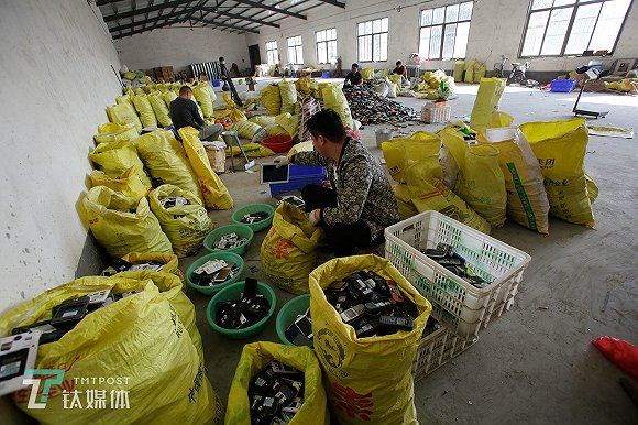 旧手机回收能赚钱吗,旧手机回收实体店有前途吗