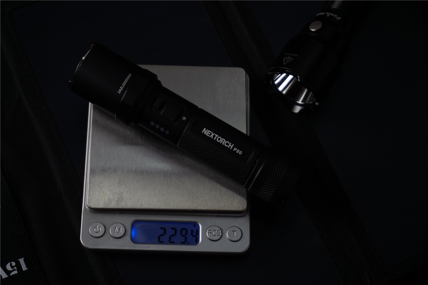 和纳丽德p80差不多的手电,手电王纳丽德p80夜间评测