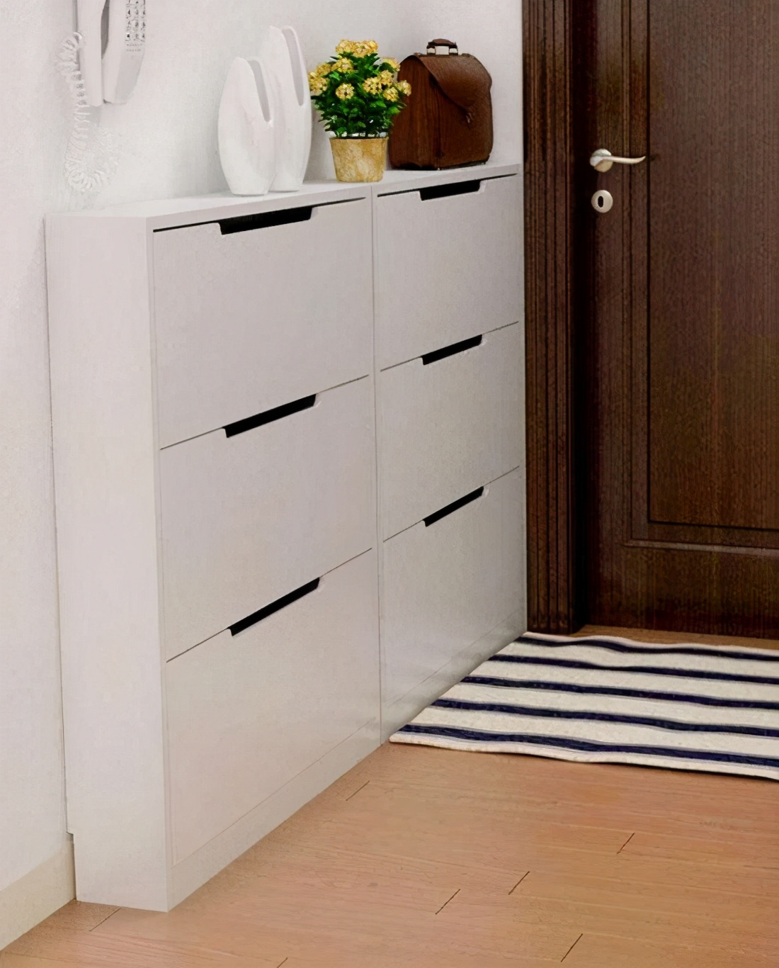 屋子小打什么样的柜子合适,15cm的柜子用途